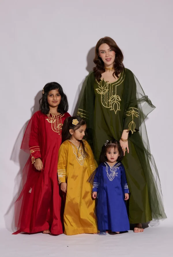 Chalchi Flower, Kids