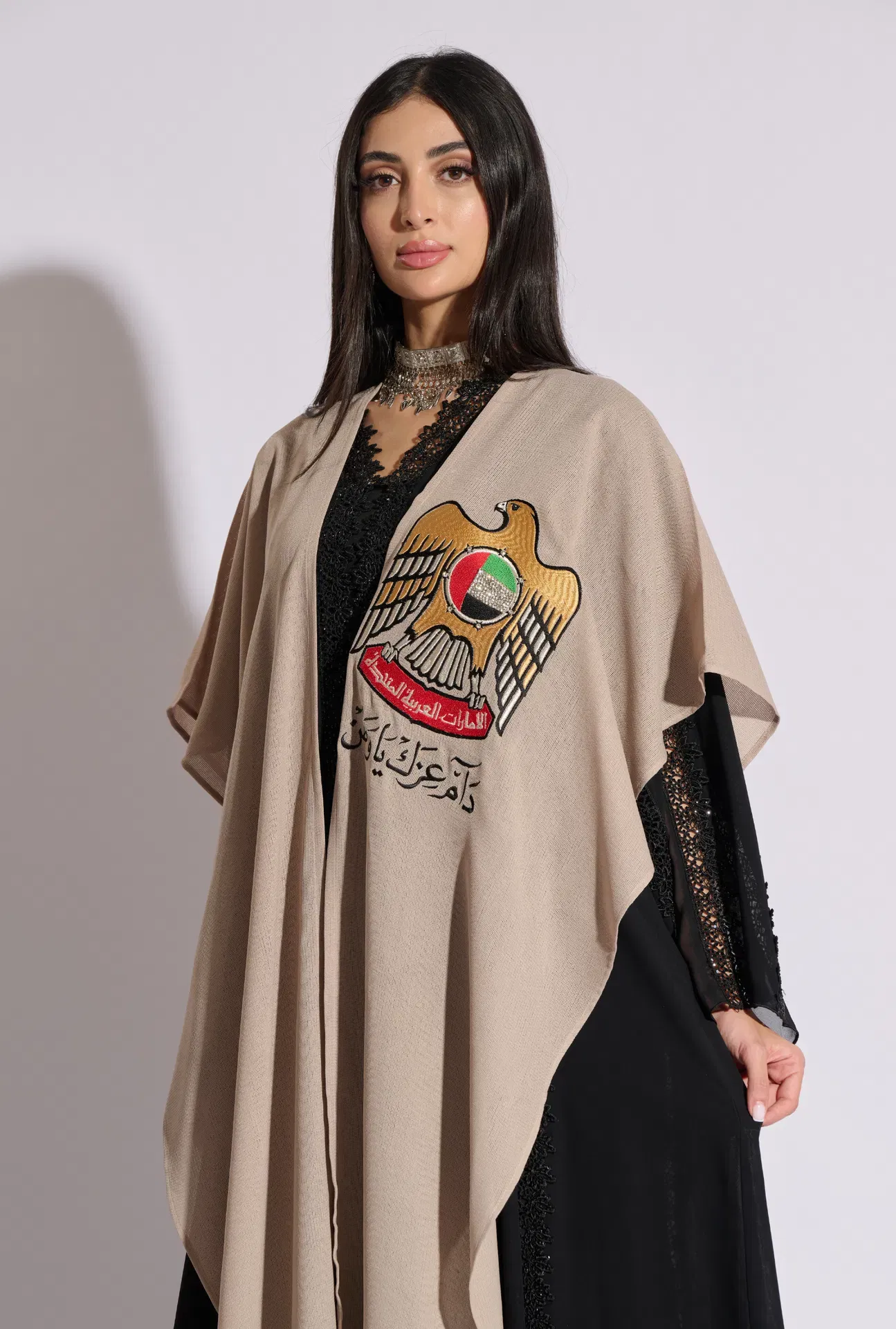 UAE Falcon Cape