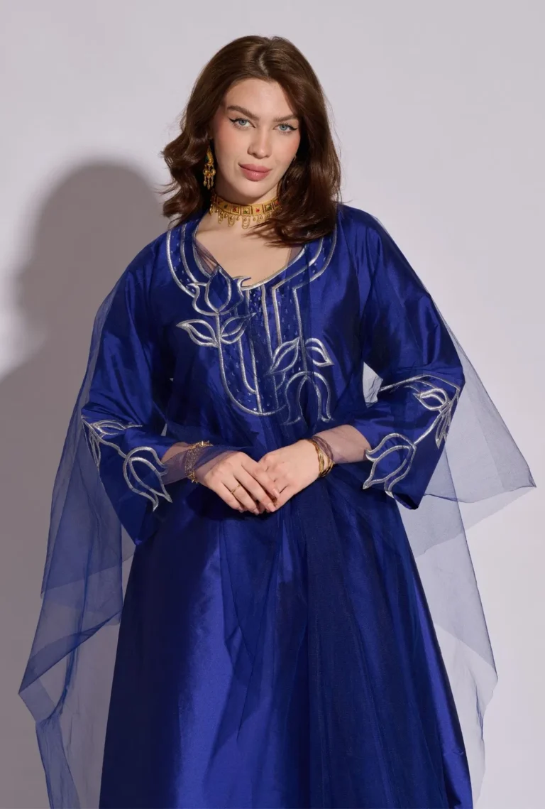 Chalchi Flower jalabiya in Royal Blue
